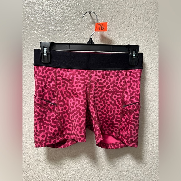 lululemon athletica Pants - Lululemon biker shorts A76